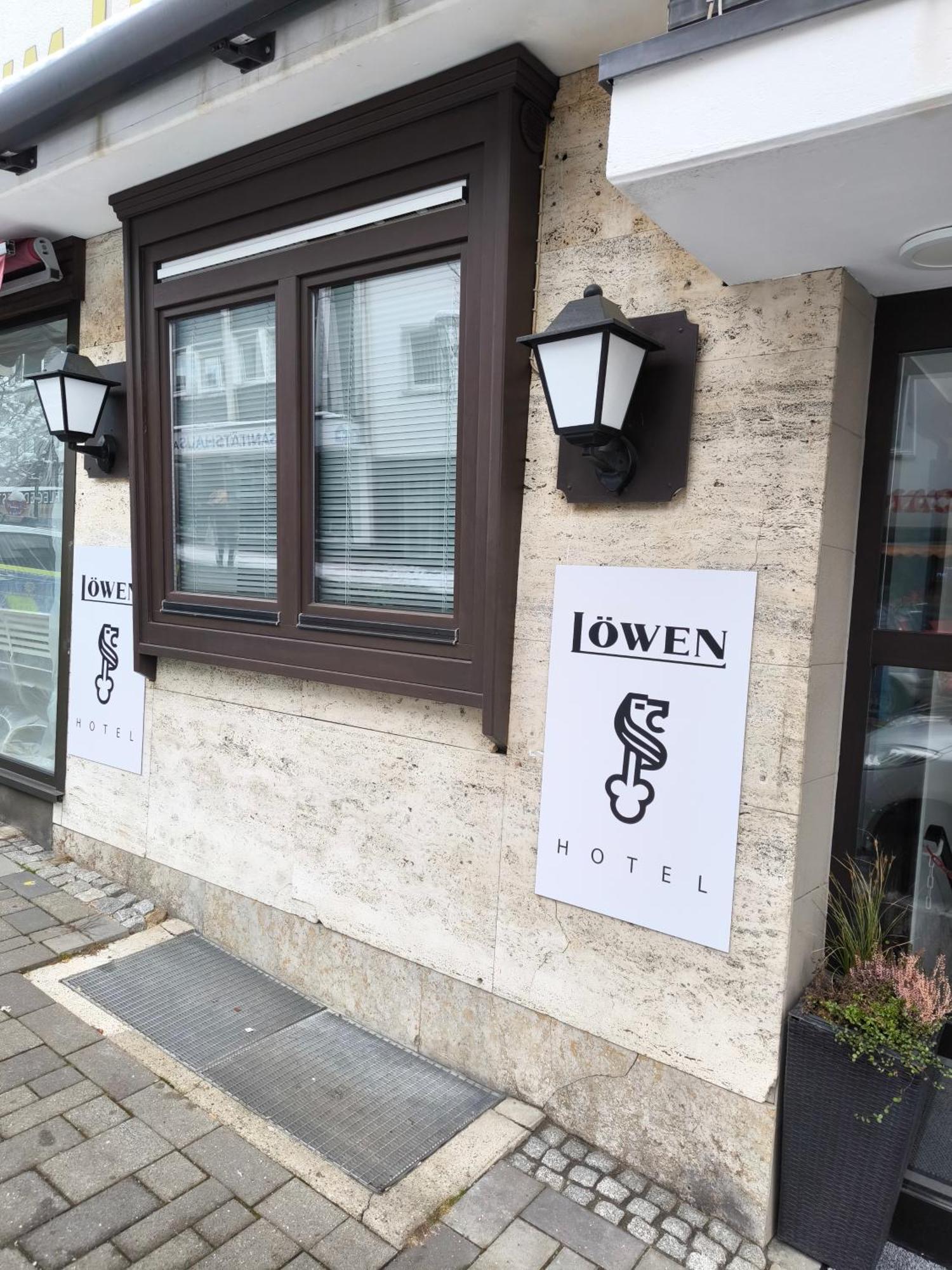 Loewen Hotel Radevormwald Exterior foto